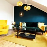 Secret Hideaways Boho Artstudio Mit Smarthome Nahe L Messe L Hbf アパート ドゥイスブルグ